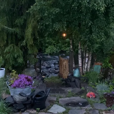 Дом отдыха Idyllic House In 2 Bedroom *